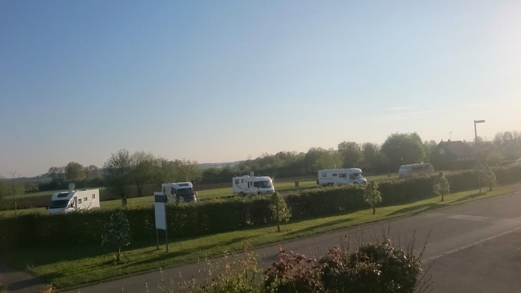 Camping De La Miniere Forges-les-Eaux Kültér fotó